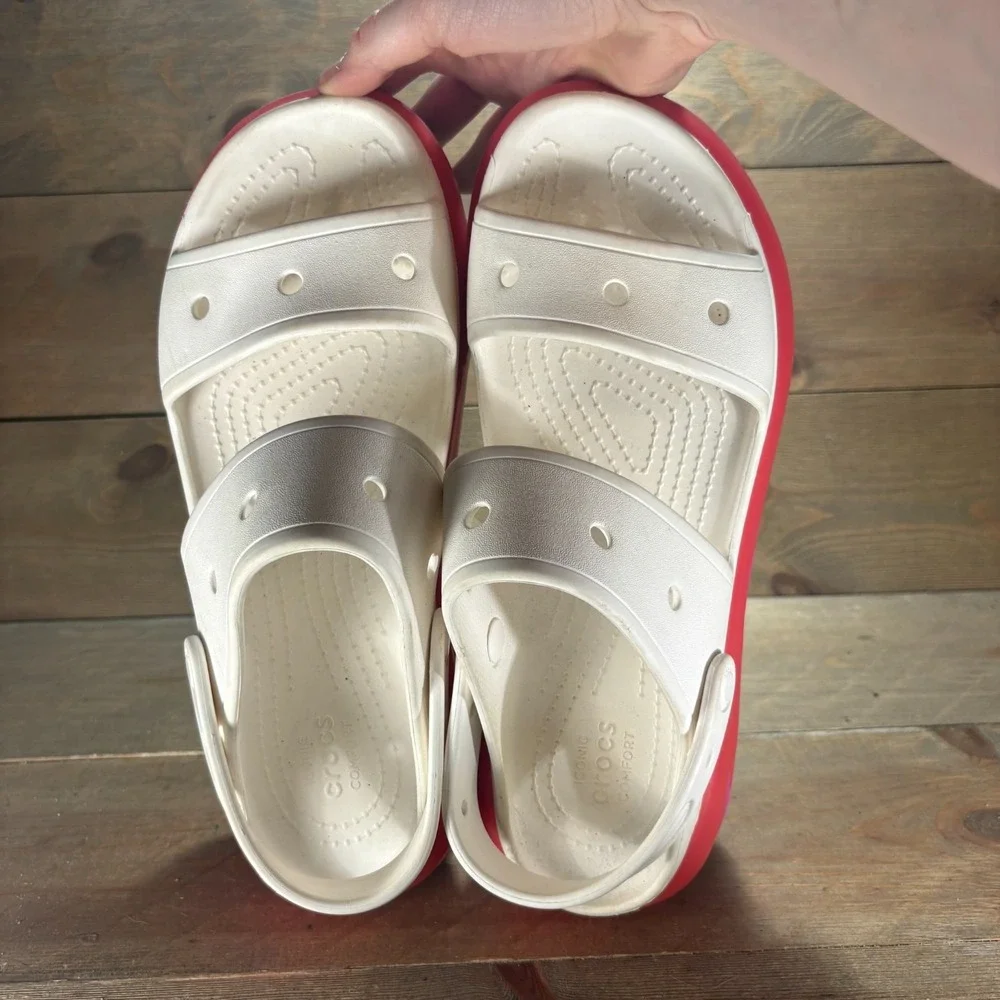 Crocs Mega Crush Sandal mens size 11 shoes White Platform slide sandals